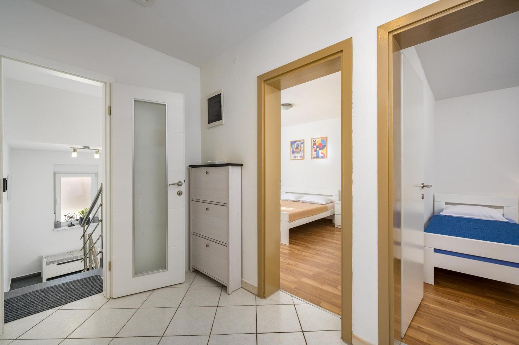 App D Comfort Umag Bagian luar foto