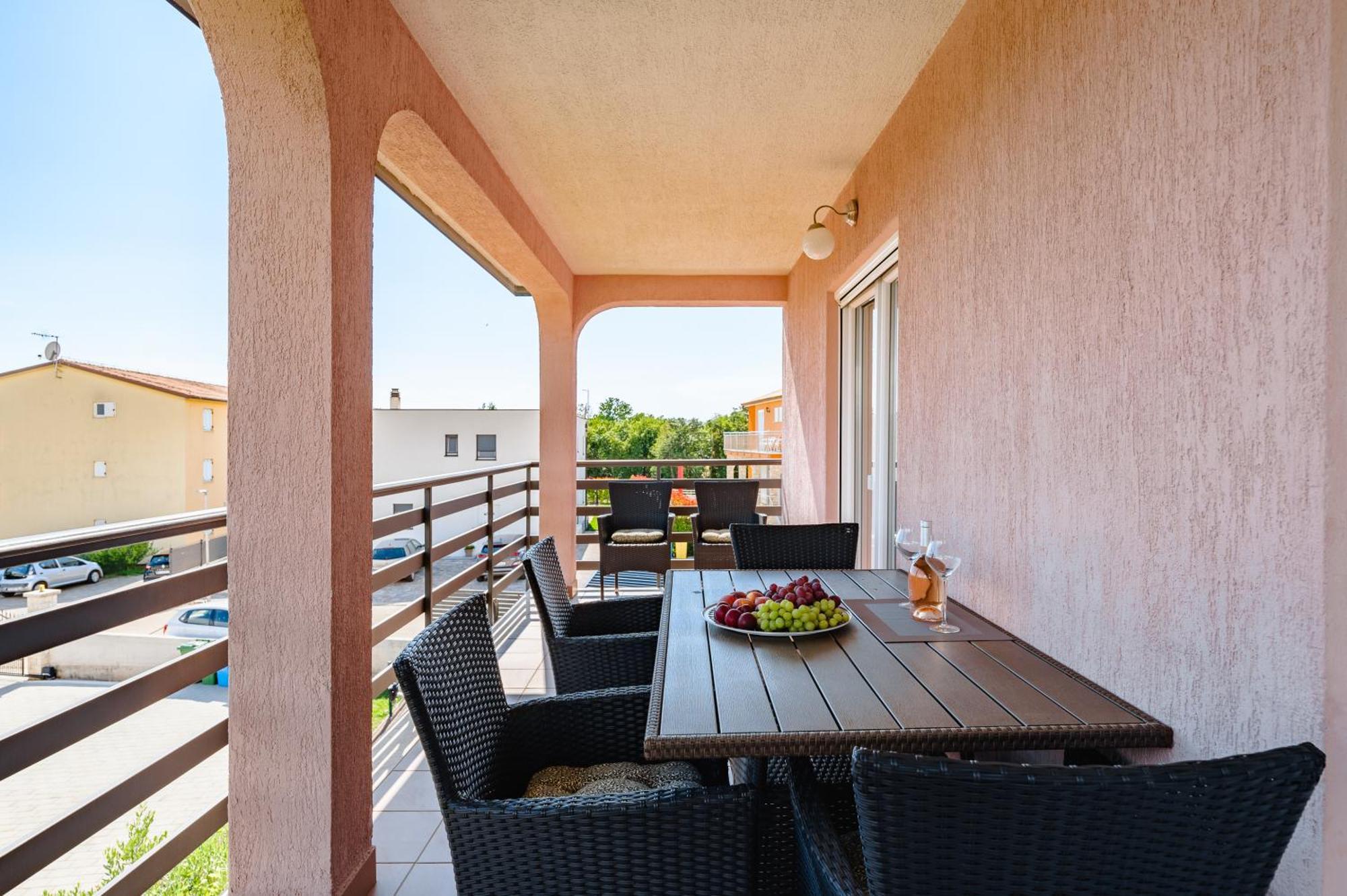 App D Comfort Umag Bagian luar foto
